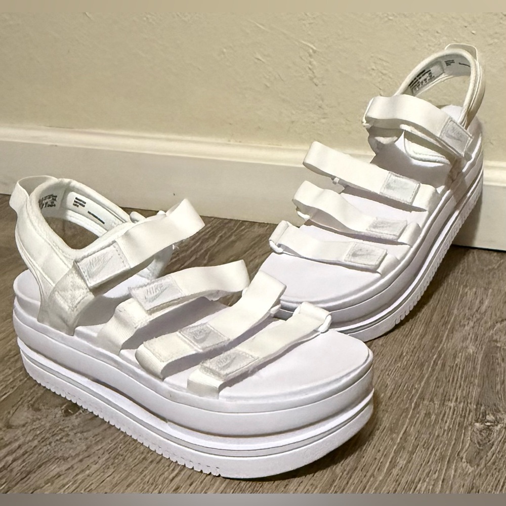 Nike Icon Classic Platform Sandals White Pure Platinum Size 10 | Chunky Strappy - Picture 3 of 8